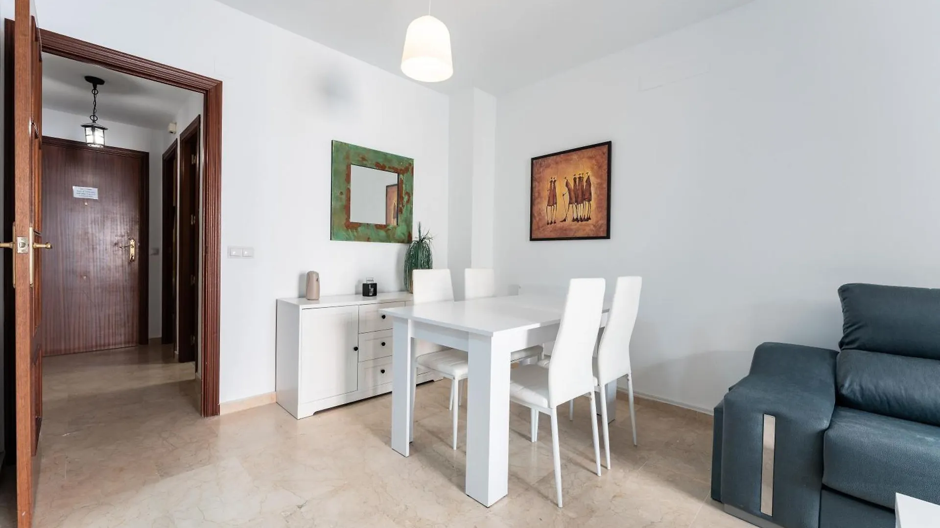 Town Apartment In Fuengirola Centre 0*,  Espagne