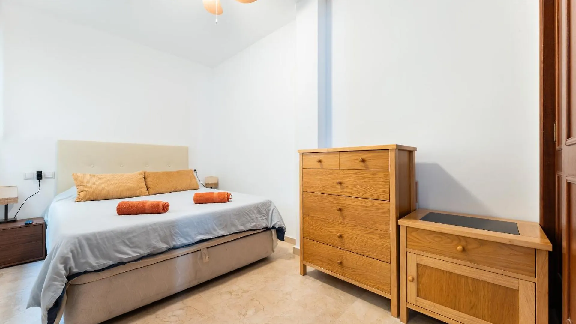 Town Apartment In Fuengirola Centre Spain
